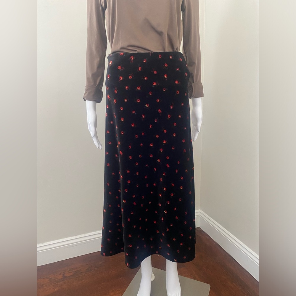 LOFT Floral Velvet Black & Red MIDI Skirt Size XS